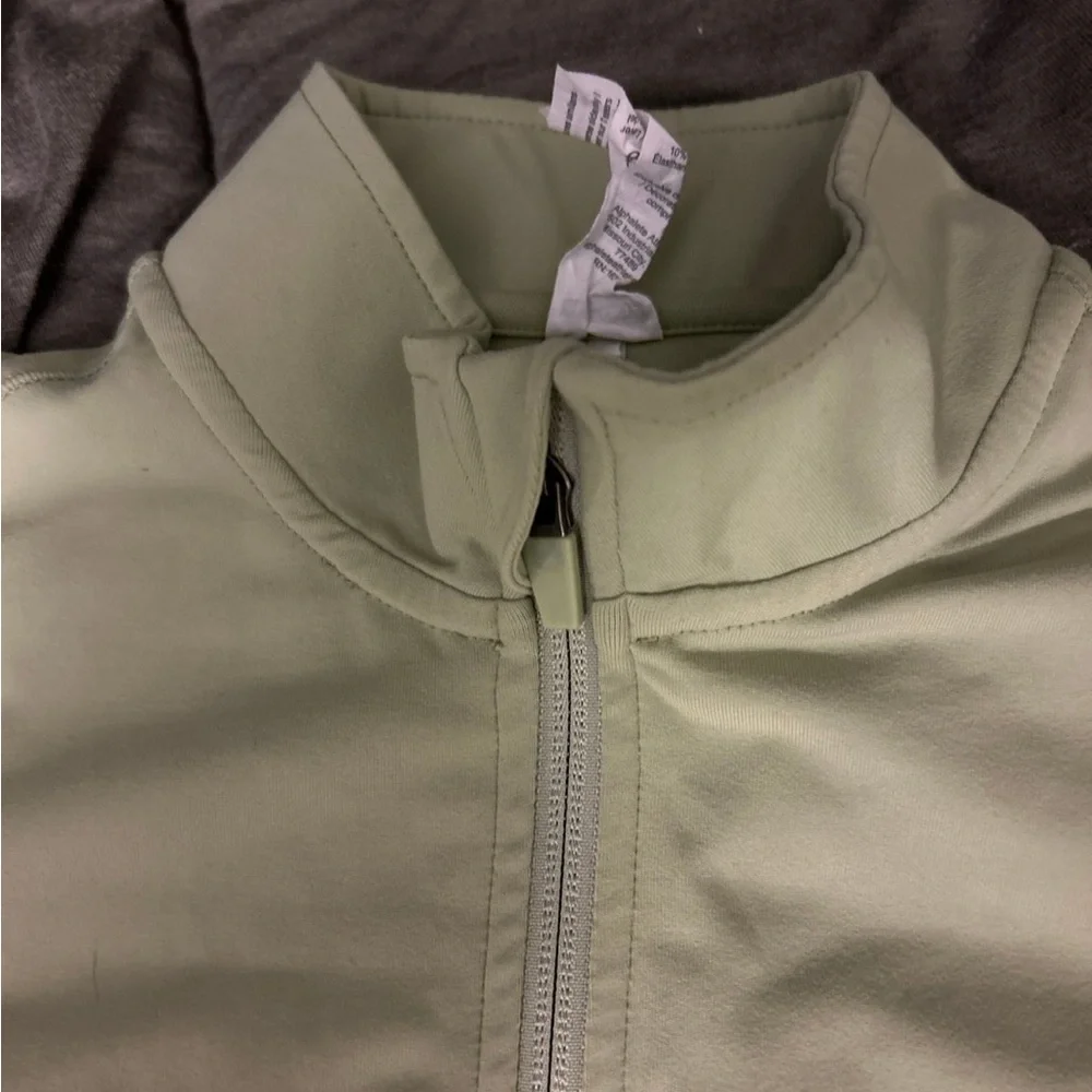 Alphalete Crop Full Zip Jacket - Picture 5 of 6